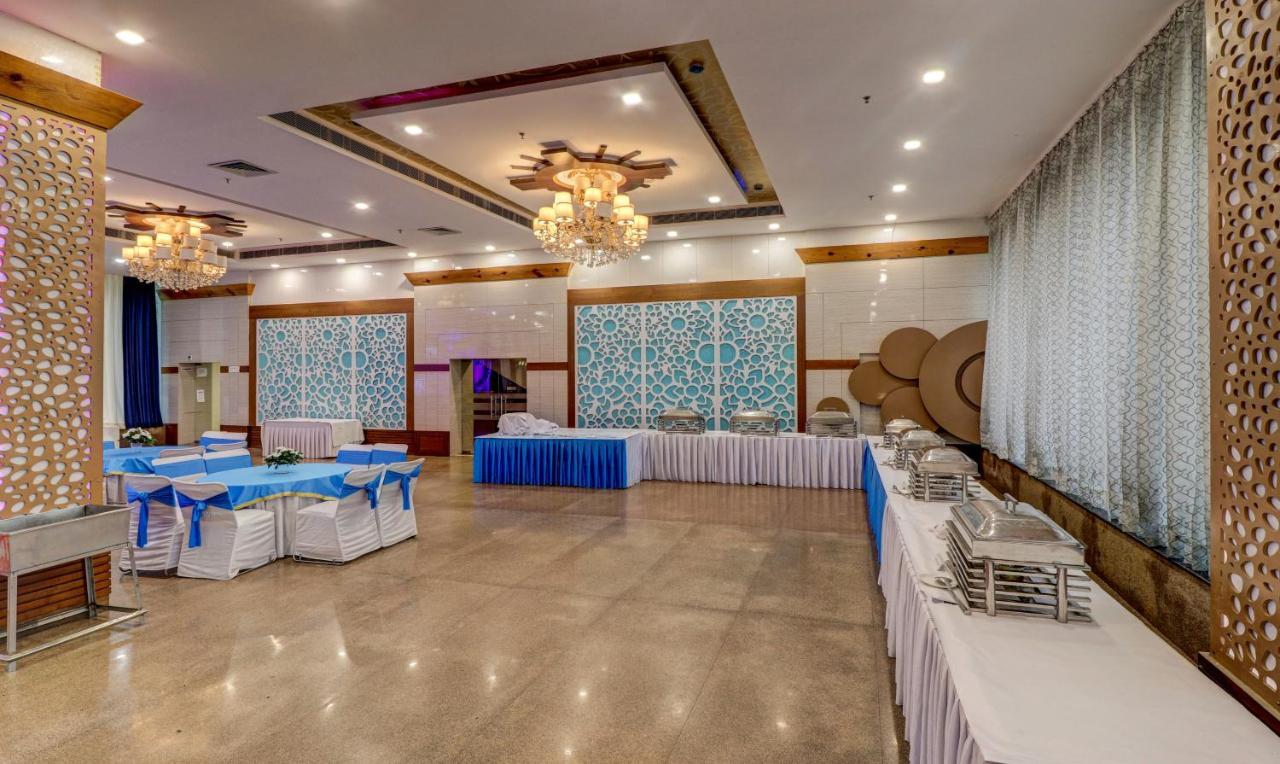 Treebo Premium Pearl Avenue, Ring Road Otel Dehradun Dış mekan fotoğraf