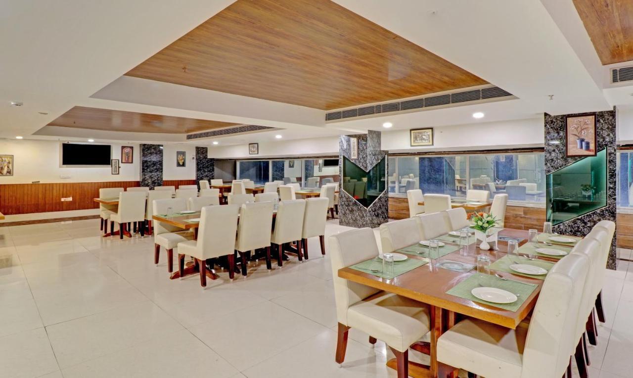 Treebo Premium Pearl Avenue, Ring Road Otel Dehradun Dış mekan fotoğraf