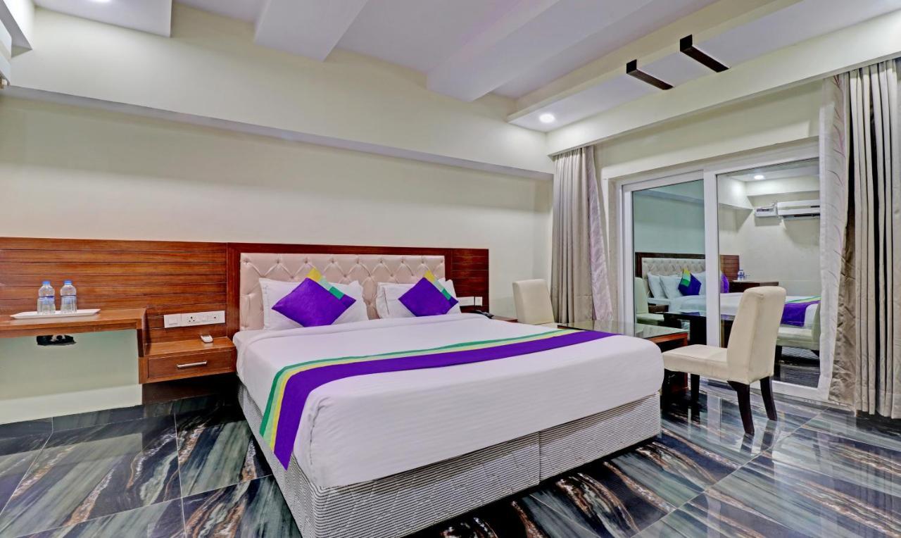 Treebo Premium Pearl Avenue, Ring Road Otel Dehradun Dış mekan fotoğraf