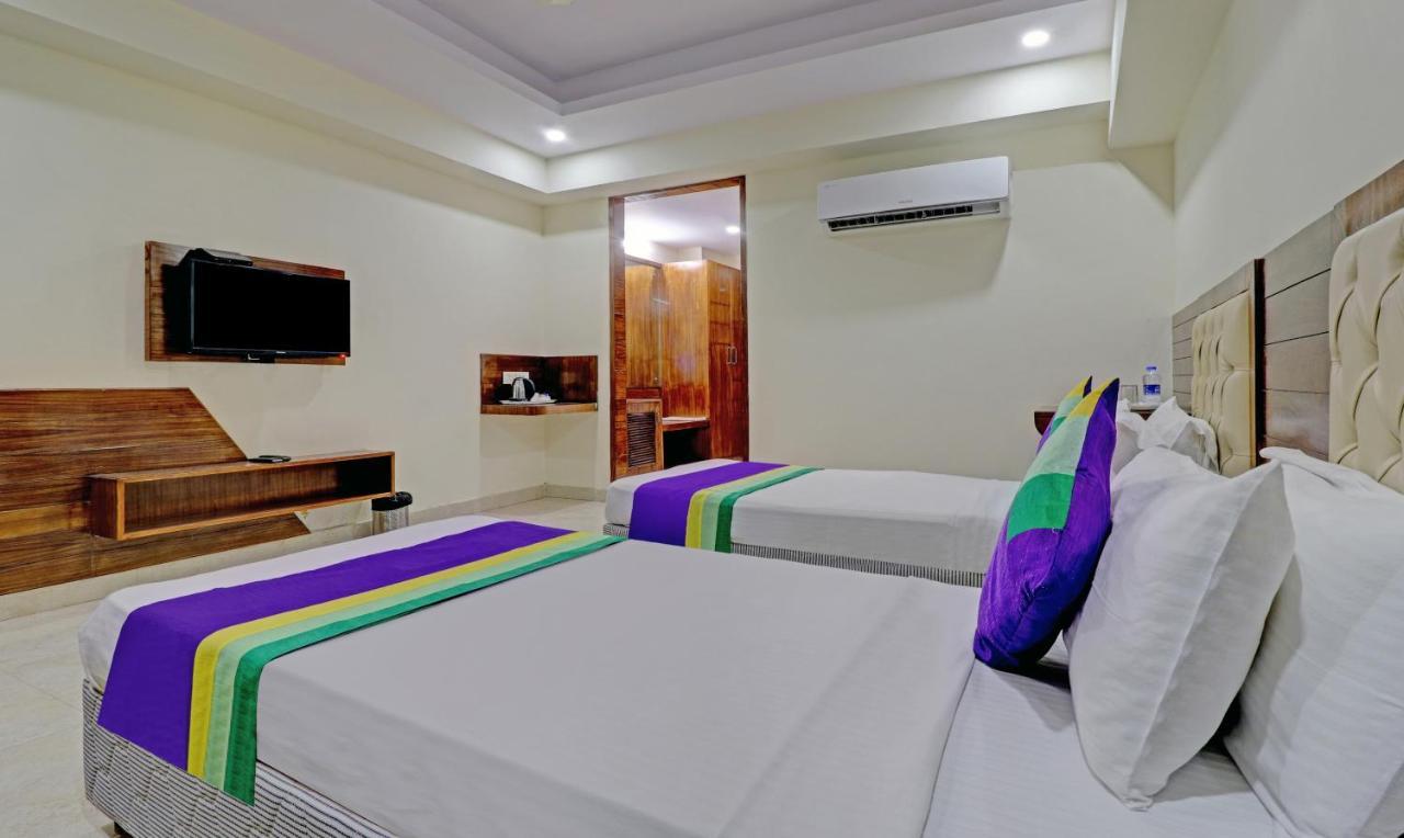 Treebo Premium Pearl Avenue, Ring Road Otel Dehradun Dış mekan fotoğraf