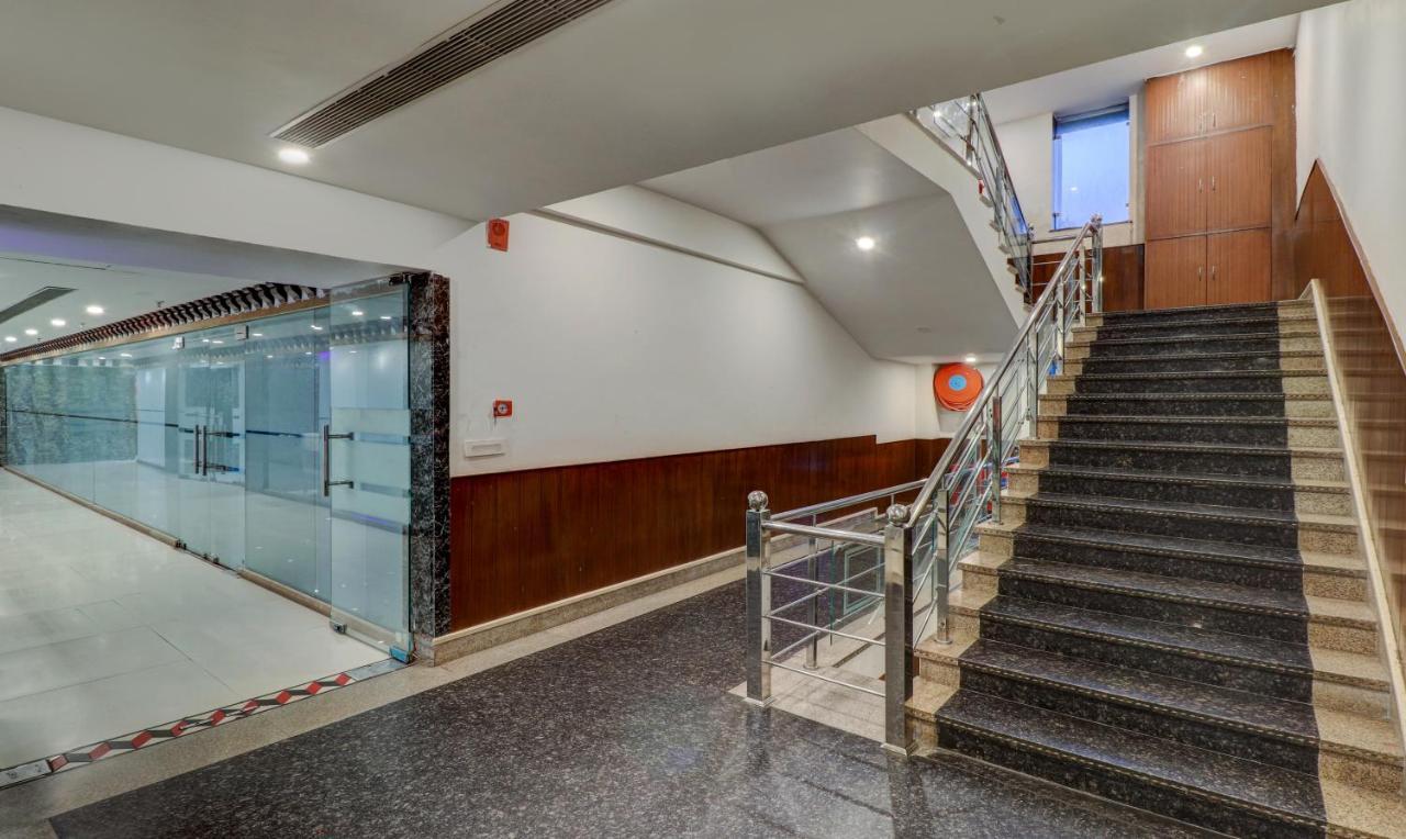 Treebo Premium Pearl Avenue, Ring Road Otel Dehradun Dış mekan fotoğraf
