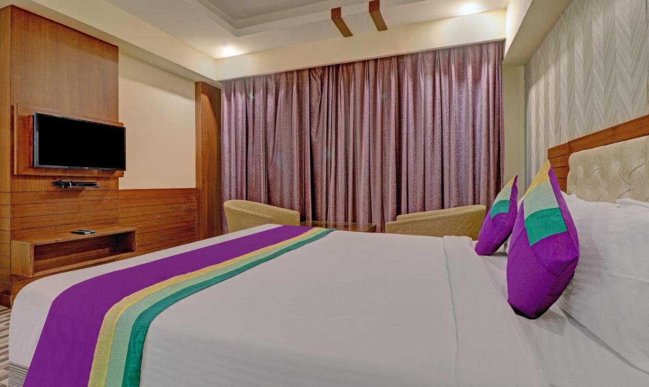 Treebo Premium Pearl Avenue, Ring Road Otel Dehradun Dış mekan fotoğraf
