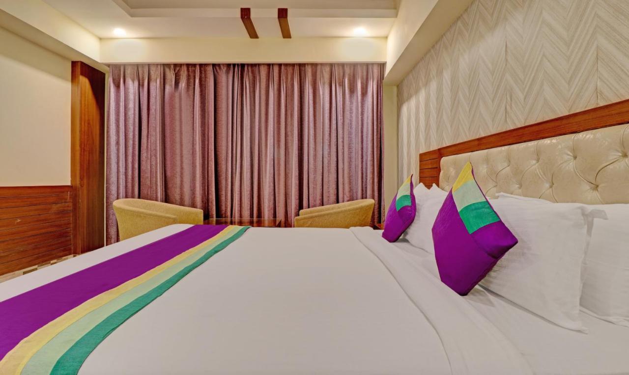 Treebo Premium Pearl Avenue, Ring Road Otel Dehradun Dış mekan fotoğraf