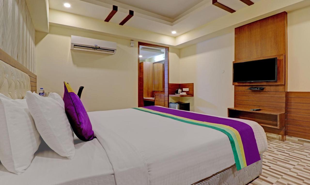 Treebo Premium Pearl Avenue, Ring Road Otel Dehradun Dış mekan fotoğraf
